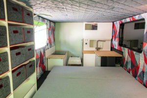 Flip90 caravan