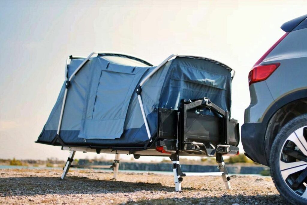 Thule introduceert met de Outset een daktent voor op de trekhaak