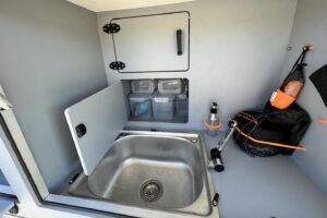 TinyVroum Survivor 2 minicaravan